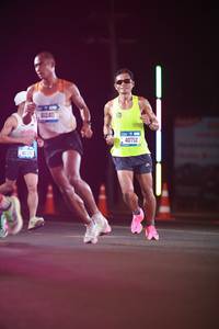 BIB: 40332, 41240, 40712
                            <button type="button" onclick="openModal(21241682)" class="btn btn-primary btn-sm float-right btn-popup" data-toggle="modal" data-target=".modal-high-quality">
                        <i class="fas fa-shopping-cart"></i> Add to Cart
                    </button>
                                            <button type="button" onclick="isThisMe(21241682, true)" class="btn btn-success btn-sm float-right btn-popup btn-isme hidden" data-toggle="tooltip" data-placement="bottom" title="นี่คือรูปของคุณใช่ไหม คลิกที่นี่เพื่อเอาเข้าอัลบั้ม">
                        <i class="fas fa-plus"></i> Add to album
                    </button>
                    <button type="button" onclick="isThisMe(21241682, false)" class="btn btn-warning btn-sm float-right btn-popup btn-isnotme hidden">
                        <i class="fas fa-ban"></i> Remove from album
                    </button>